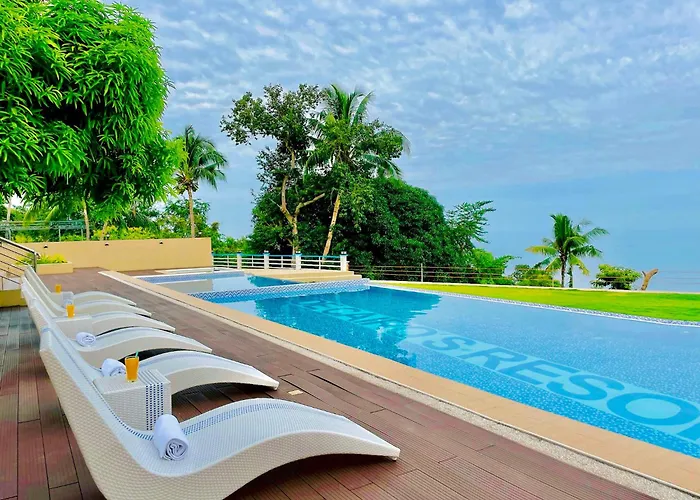 De Cairos Mountain And Ocean View Resort *